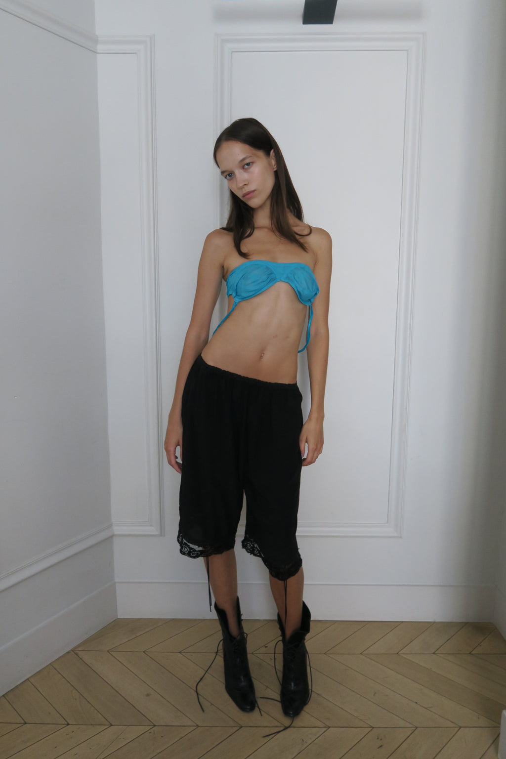 verona silk capris - black