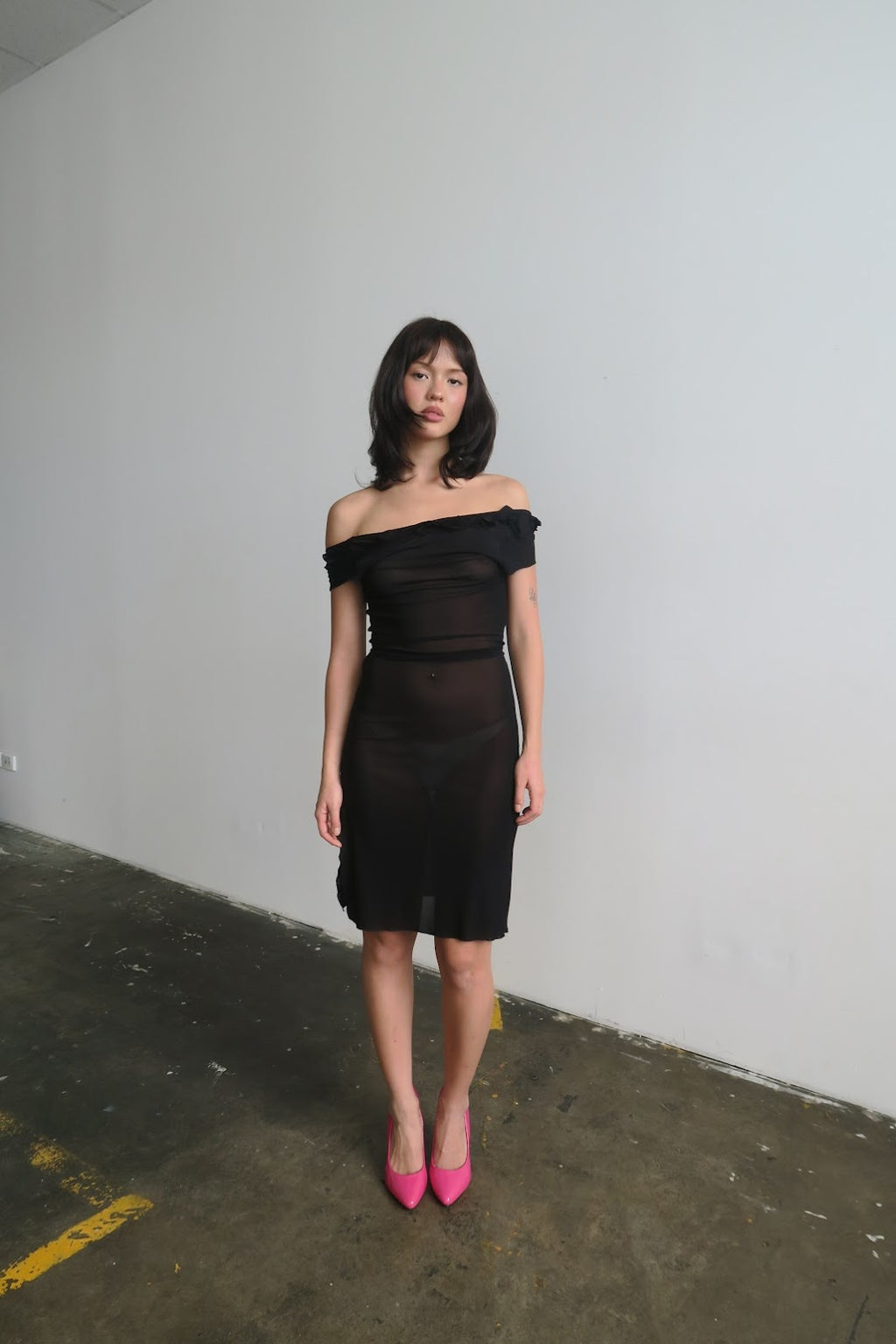 Rosette Midi Dress - Black